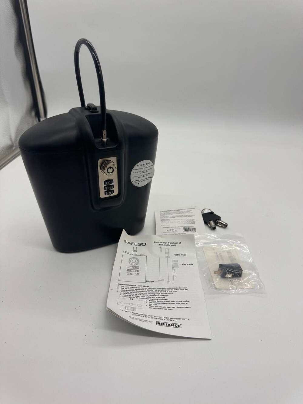 Safego Portable Indoor/Outdoor Lock Box Safe Black